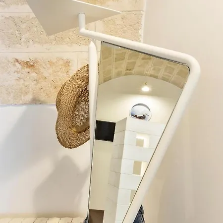 A La Muràgghje A * Monopoli